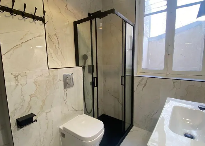 Levis - Batignolles 6p * Parijs