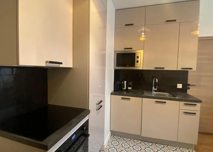 Levis - Batignolles 6p Appartement *